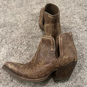 Women’s Ariat Dixon Western Boot